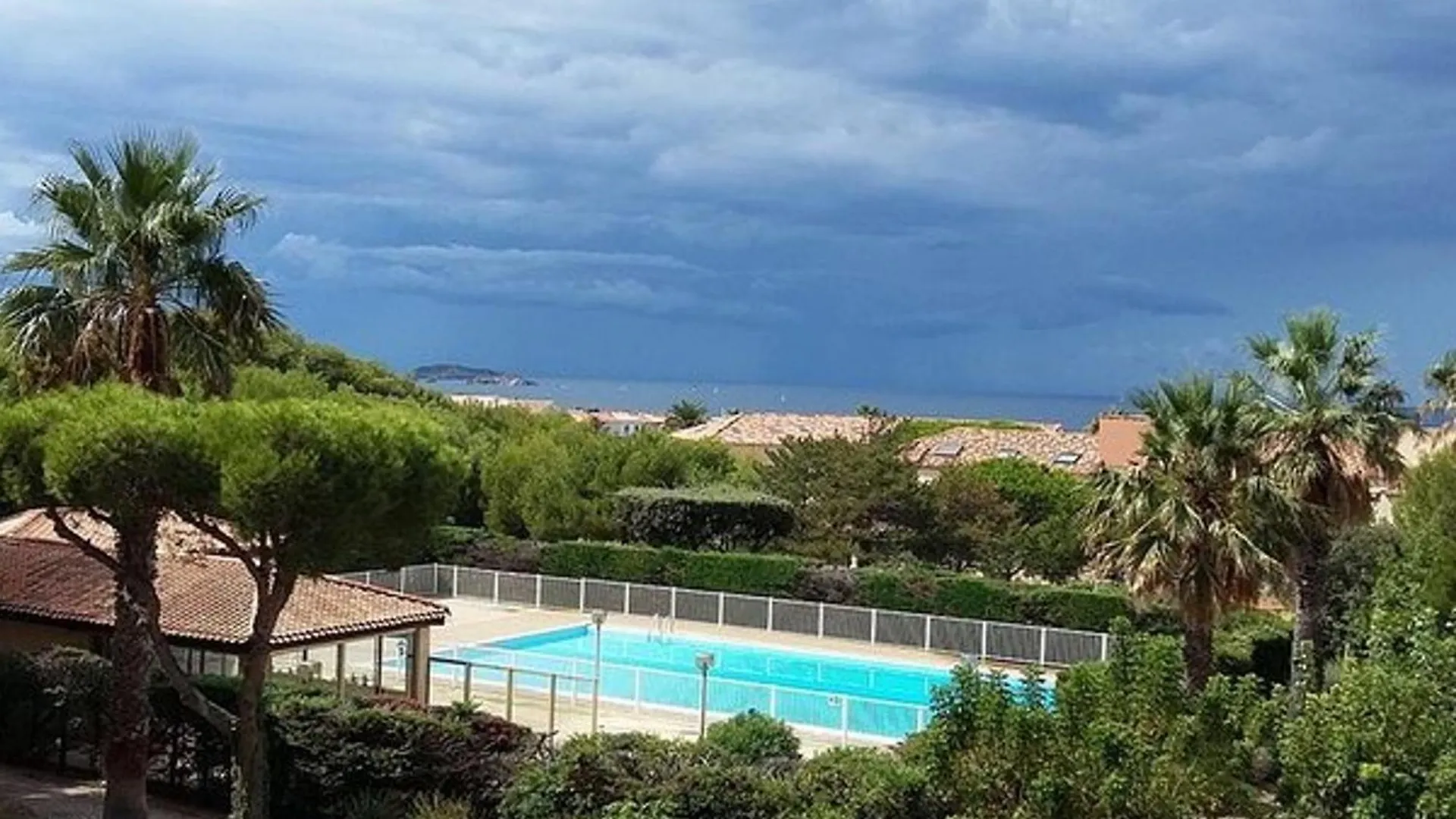 T2 Avec Parking Securise, A 300 M De La Plage, Climatisation Mobile - Fr-1-316-343 Six-Fours-les-Plages